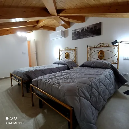 Casaledo Апартаменты Прато